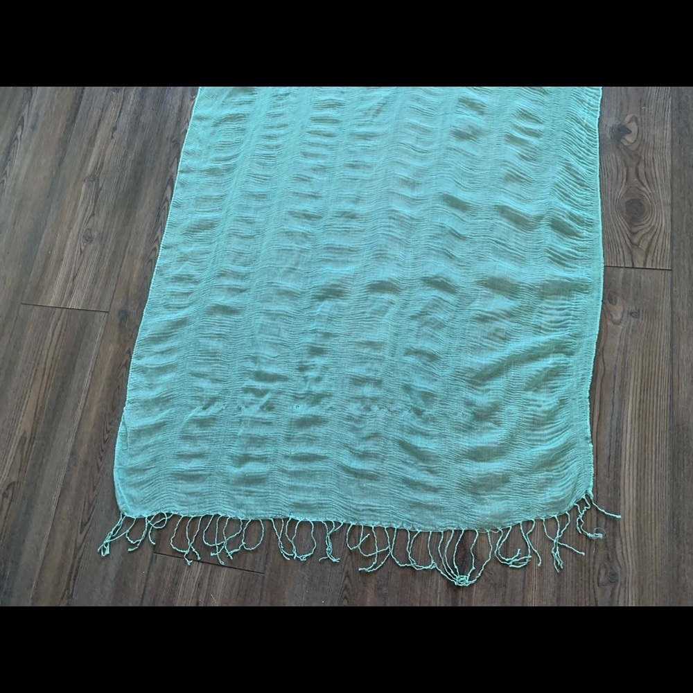 Scarf - Picture 4 of 7